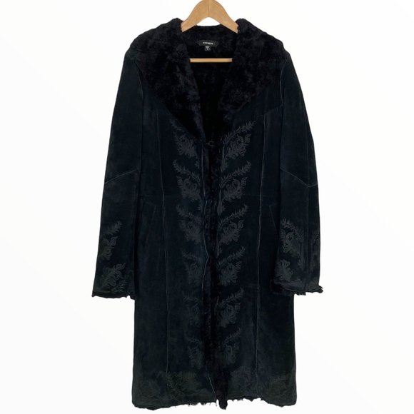 Express Black Leather Jacket Classic Style - Picture 3 of 16